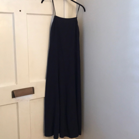 Leith Dresses & Skirts - Leith chic spaghetti strapped long dress